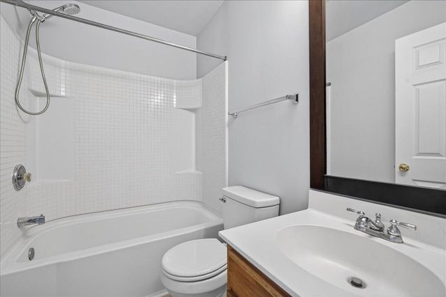 211 Avonshire Drive, Summerville, SC 29483