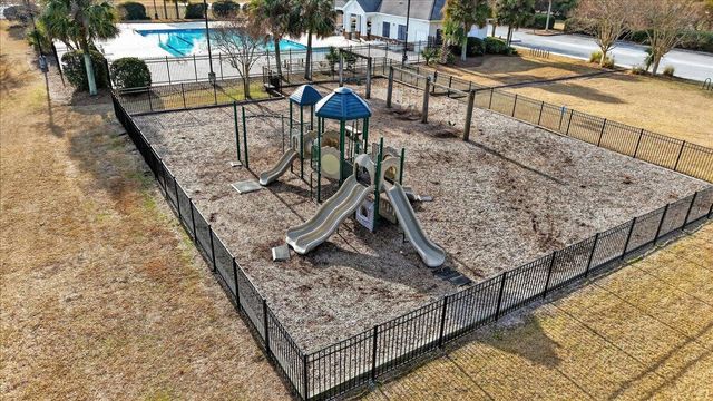 211 Avonshire Drive, Summerville, SC 29483