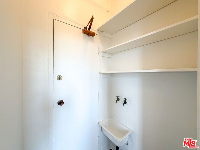 1314 N HAYWORTH Avenue 302, West Hollywood, CA 90046