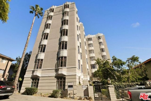 1314 N HAYWORTH Avenue 302, West Hollywood, CA 90046