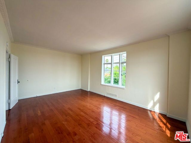 1314 N HAYWORTH Avenue 302, West Hollywood, CA 90046