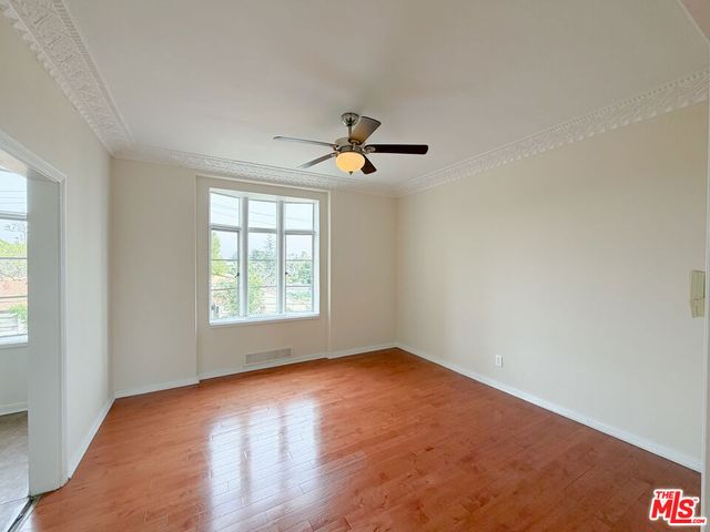 1314 N HAYWORTH Avenue 302, West Hollywood, CA 90046