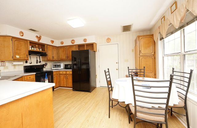 60 10Th Avenue, UNIT A, Shalimar, FL 32579