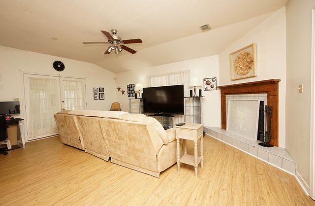 60 10Th Avenue, UNIT A, Shalimar, FL 32579