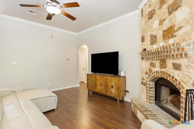 215 Sheridan Loop, Belton, TX 76513