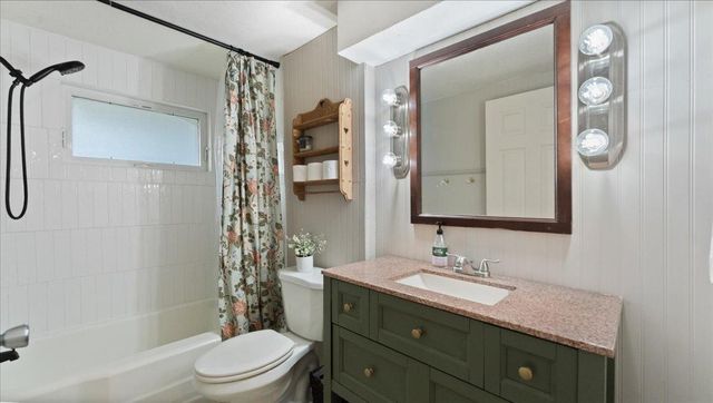 228 Terrace Drive SW, Willmar, MN 56201