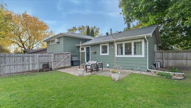 228 Terrace Drive SW, Willmar, MN 56201