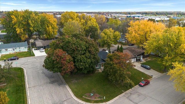 228 Terrace Drive SW, Willmar, MN 56201