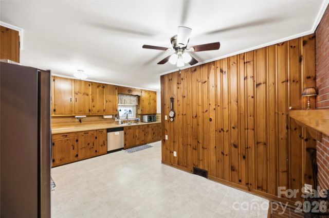 250 Roberta Road SW, Concord, NC 28027