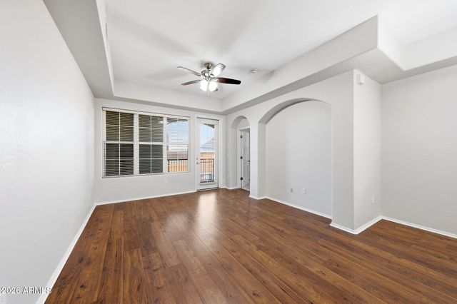 14575 W MOUNTAIN VIEW Boulevard 11312, Surprise, AZ 85374