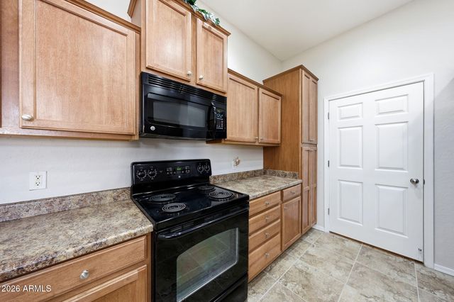 14575 W MOUNTAIN VIEW Boulevard 11312, Surprise, AZ 85374