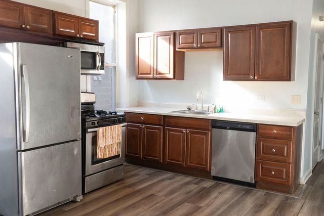 1418 S Saint Louis Avenue, Chicago, IL 60623