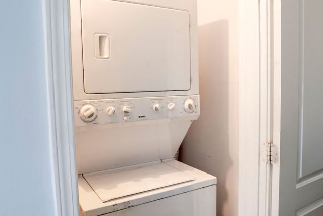 1418 S Saint Louis Avenue, Chicago, IL 60623