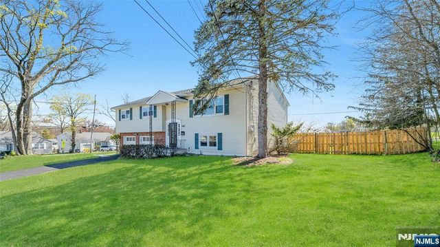 162 Grove Avenue, Verona, NJ 07044