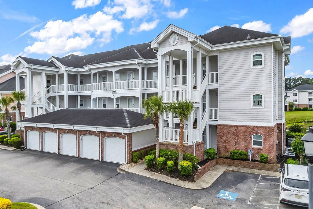 4839 Carnation Cir Apt 204, Myrtle Beach, SC 29577