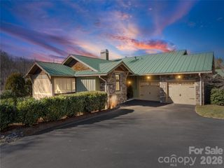 13 Mandolin Drive, Black Mountain, NC 28711