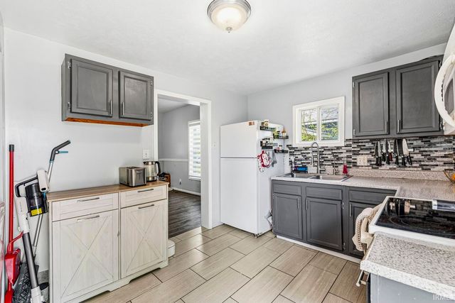 926 S 36th Street, South Bend, IN 46615