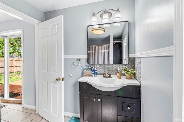 926 S 36th Street, South Bend, IN 46615