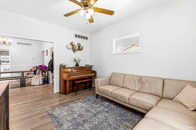 926 S 36th Street, South Bend, IN 46615