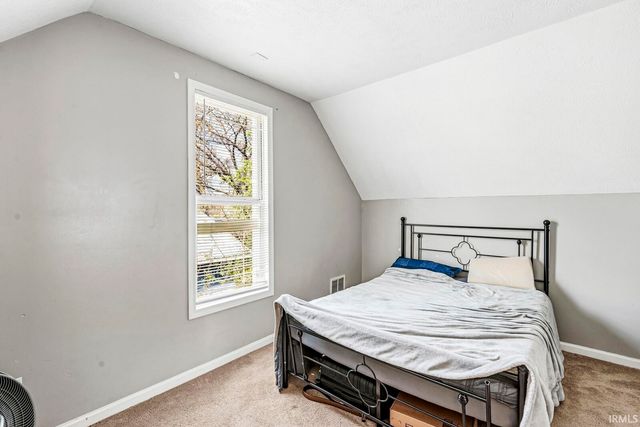 926 S 36th Street, South Bend, IN 46615