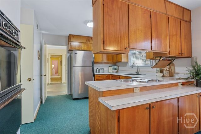 102 Winchester Drive, Savannah, GA 31410