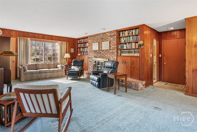 102 Winchester Drive, Savannah, GA 31410