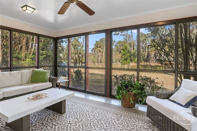 102 Winchester Drive, Savannah, GA 31410