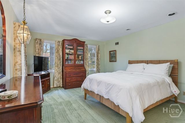 102 Winchester Drive, Savannah, GA 31410