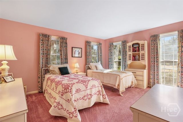 102 Winchester Drive, Savannah, GA 31410