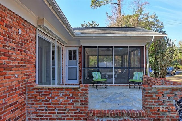 102 Winchester Drive, Savannah, GA 31410