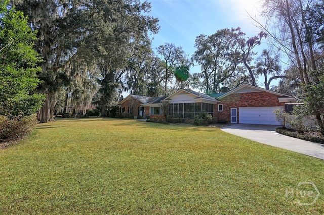 102 Winchester Drive, Savannah, GA 31410
