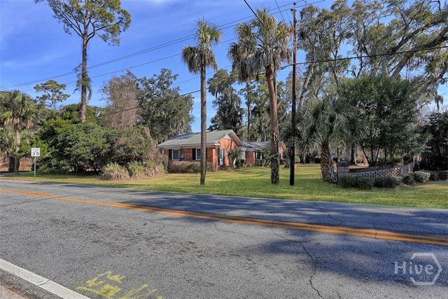 102 Winchester Drive, Savannah, GA 31410