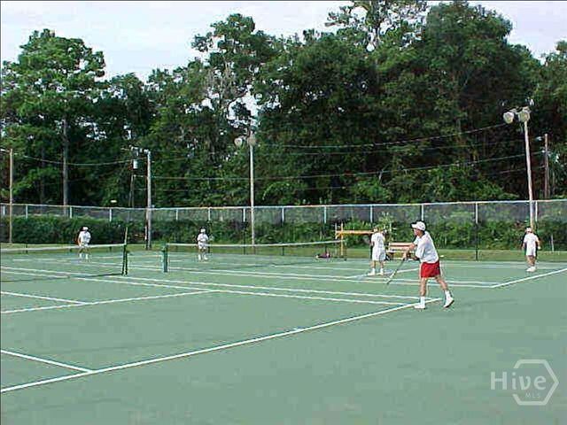 102 Winchester Drive, Savannah, GA 31410