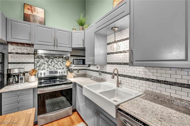 8431 Hendricks Road, Mentor, OH 44060