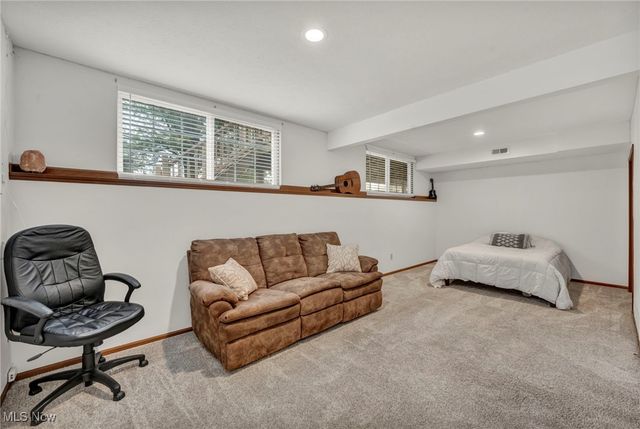 8431 Hendricks Road, Mentor, OH 44060