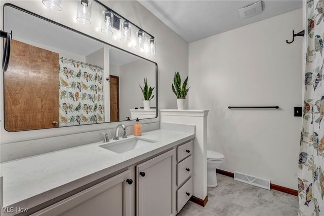 8431 Hendricks Road, Mentor, OH 44060