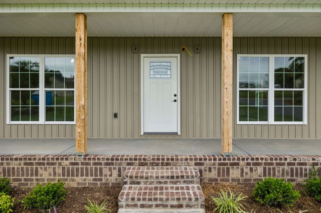 72 Forkum Lane, Lafayette, TN 37083
