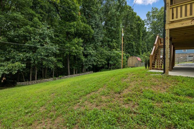 72 Forkum Lane, Lafayette, TN 37083