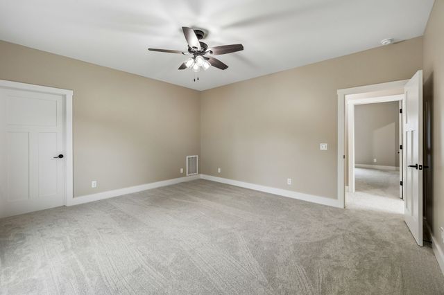 72 Forkum Lane, Lafayette, TN 37083