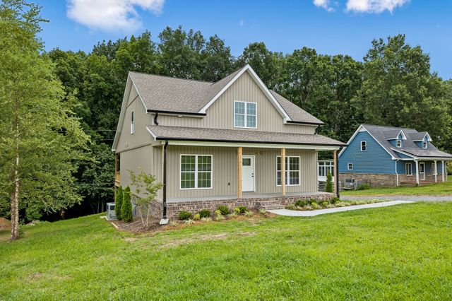 72 Forkum Lane, Lafayette, TN 37083