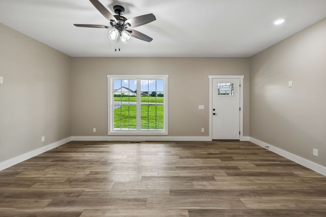 72 Forkum Lane, Lafayette, TN 37083