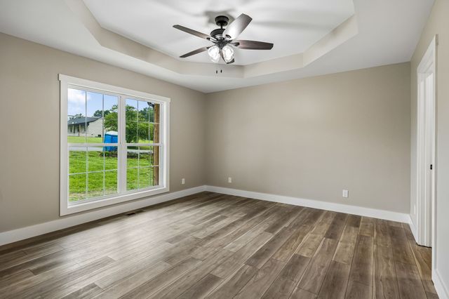 72 Forkum Lane, Lafayette, TN 37083