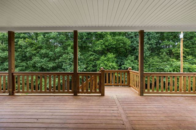 72 Forkum Lane, Lafayette, TN 37083