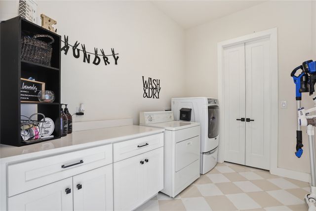 1023 County Road 337, Glen Rose, TX 76043