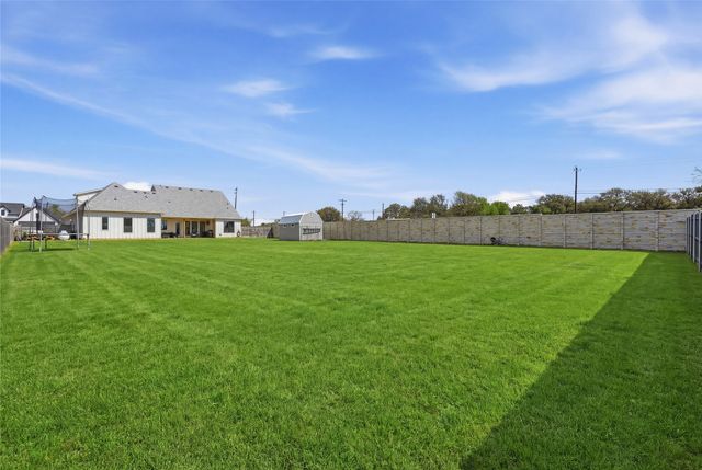 1023 County Road 337, Glen Rose, TX 76043