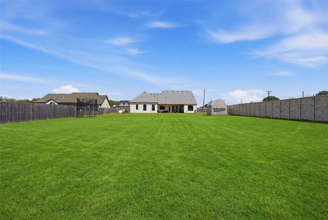 1023 County Road 337, Glen Rose, TX 76043