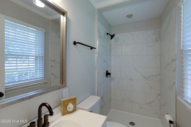 108 Dogwood Drive, Washington, NC 27889