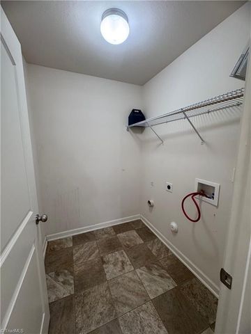 1262 Stonefield Crossing Court, Winston-salem, NC 27107