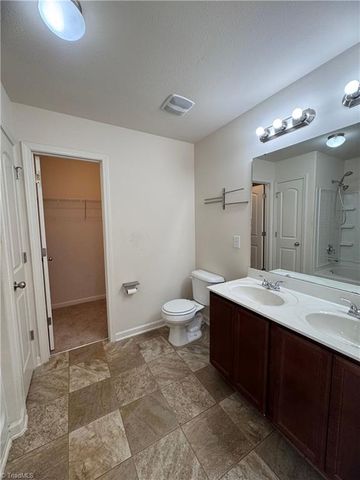 1262 Stonefield Crossing Court, Winston-salem, NC 27107