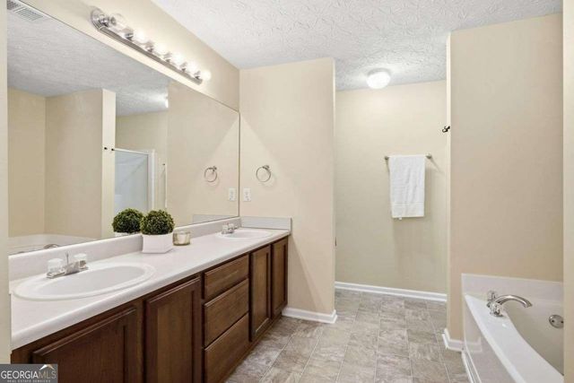 2285 Baker Station Drive, Acworth, GA 30101